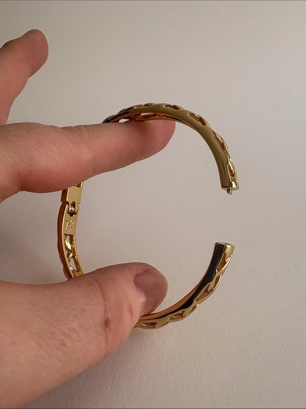 Gold Lattice Openwork Bangle Bracelet - Women's Jewelry